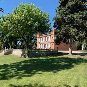 Château Ratou Couette-café Saint-Clar-de-Riviere
